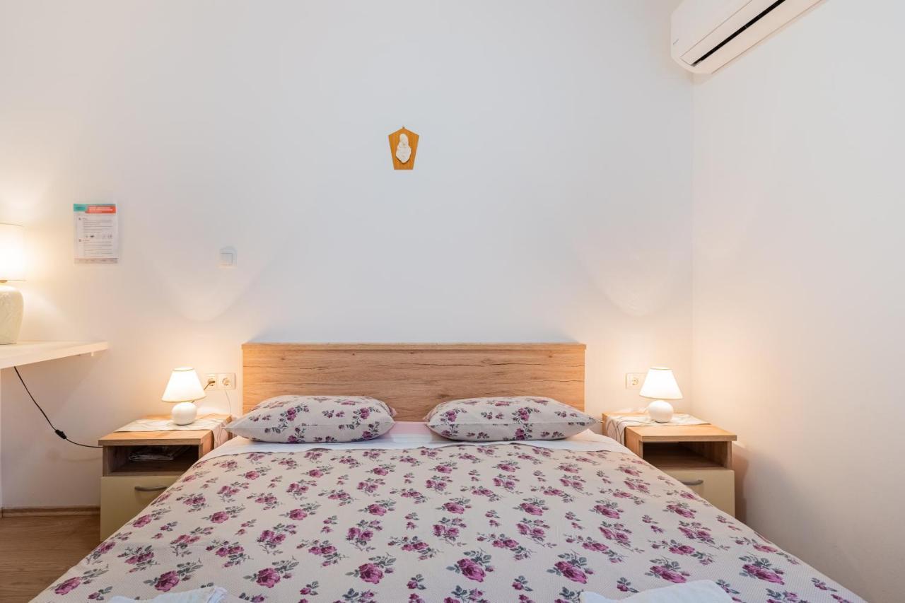 Room Laudina Cres Kültér fotó